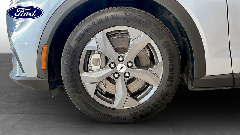 Ford Mustang Mach-E bild 9