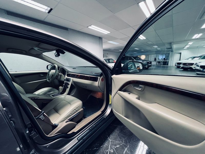 Volvo S80 bild 7