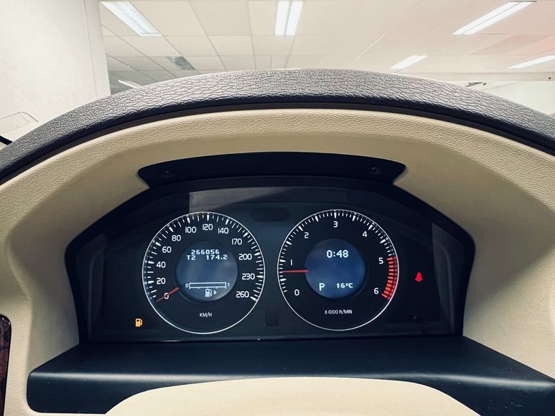 Volvo S80 bild 14