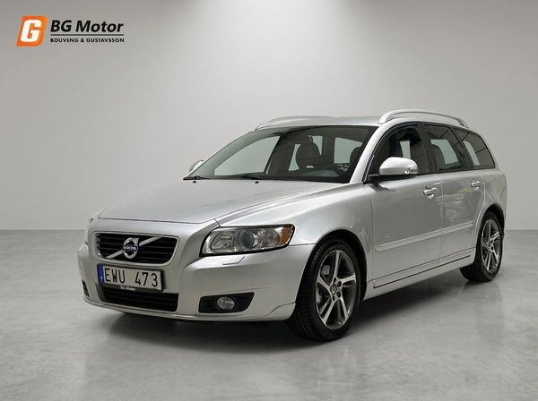 Volvo V50 D2 115HK Classic Momentum Drag/DVärm/Bes tom 2027-07-31 - 2012