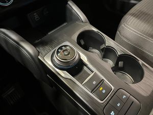 Ford Kuga bild 15