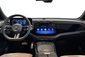 Mercedes E300 bild 8