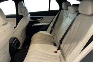 Mercedes E300 bild 11