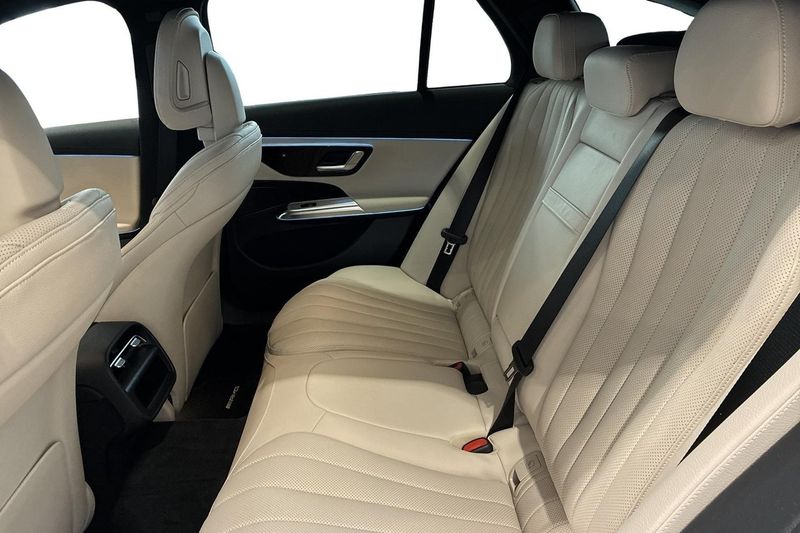 Mercedes E300 bild 11