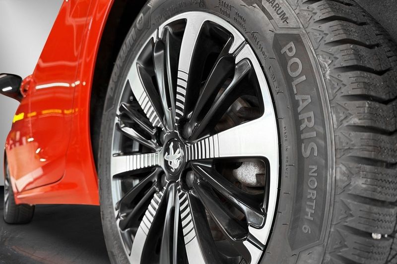 Peugeot 208 bild 8