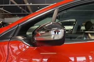 Peugeot 208 bild 13
