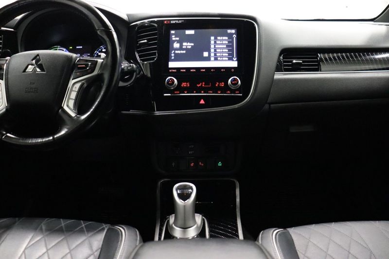 Mitsubishi Outlander bild 15