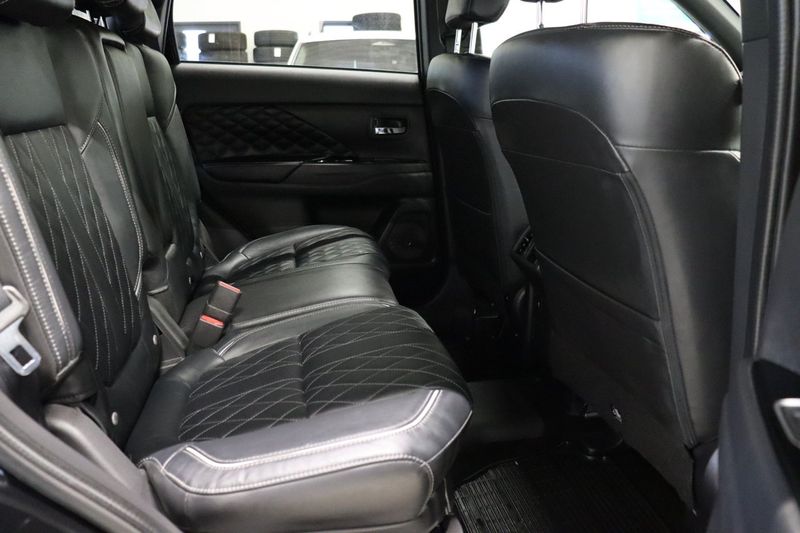 Mitsubishi Outlander bild 12