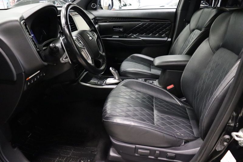 Mitsubishi Outlander bild 9