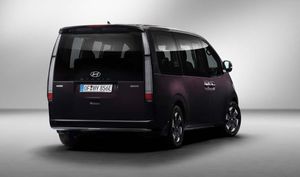 Hyundai Staria bild 2