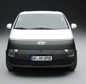 Hyundai Staria bild 2