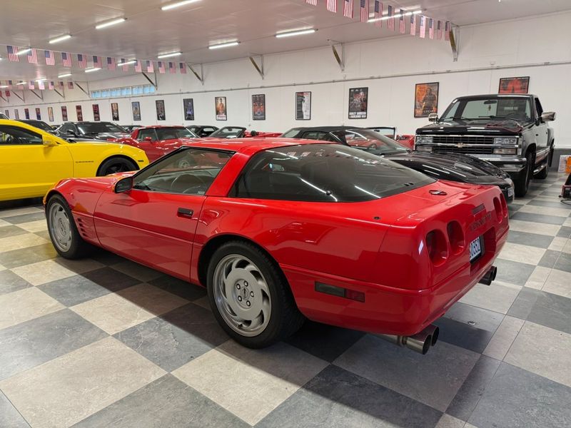 Chevrolet Corvette bild 8