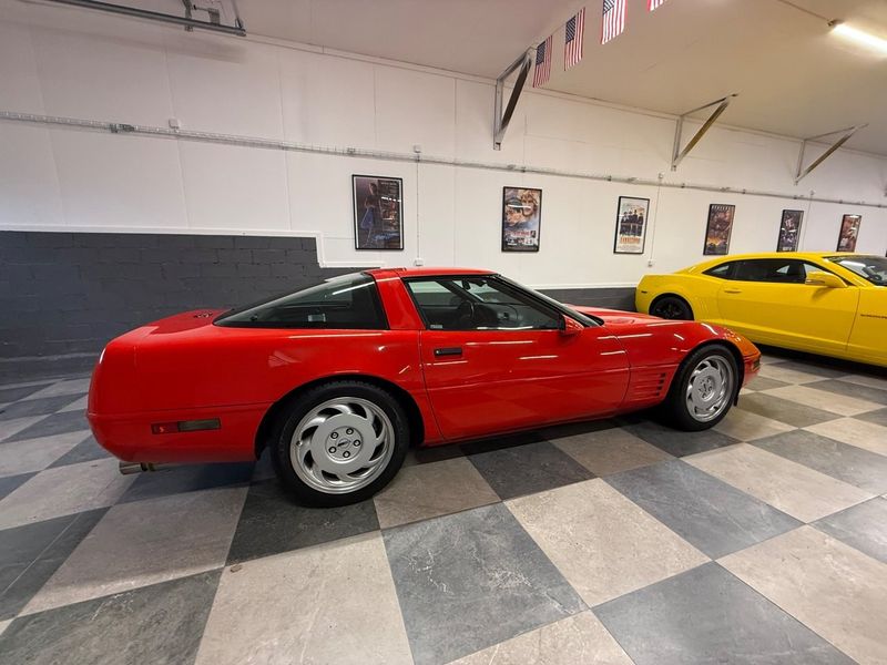 Chevrolet Corvette bild 12