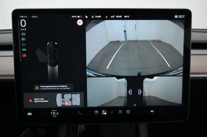 Tesla Model Y bild 16