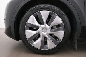 Tesla Model Y bild 27
