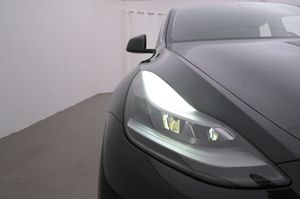 Tesla Model Y bild 26