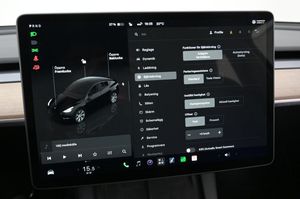 Tesla Model Y bild 15