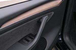 Tesla Model Y bild 10