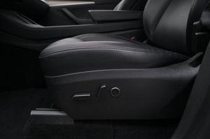 Tesla Model Y bild 11