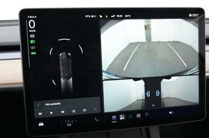 Tesla Model Y bild 20