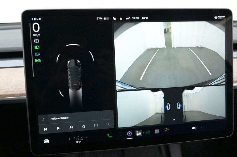 Tesla Model Y bild 20