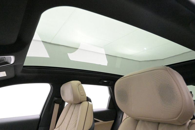 Cadillac Lyriq bild 23