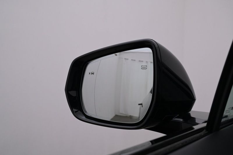 Cadillac Lyriq bild 22