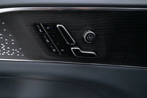 Cadillac Lyriq bild 10