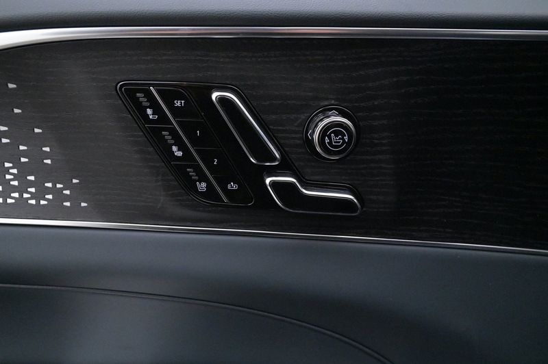 Cadillac Lyriq bild 10