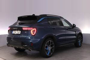 Lynk & Co 01 bild 5