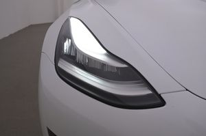 Tesla Model 3 bild 26