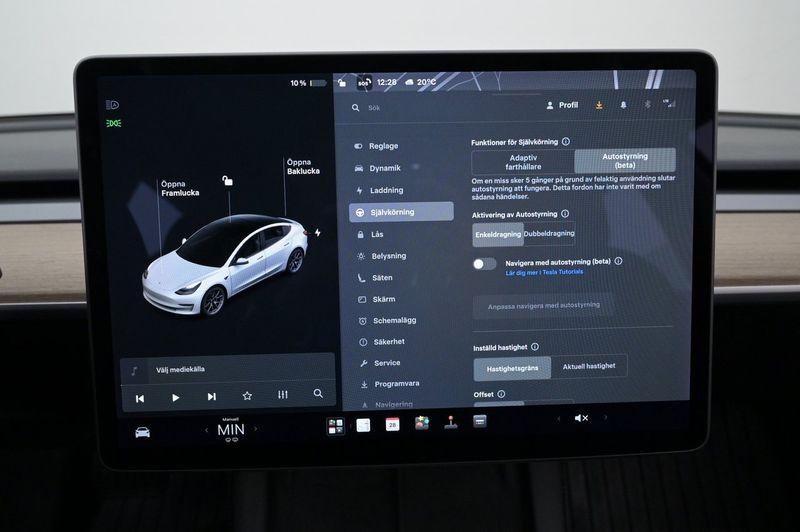 Tesla Model 3 bild 12