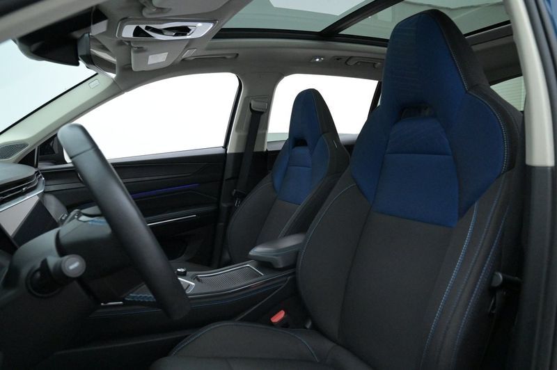Lynk & Co 01 bild 9