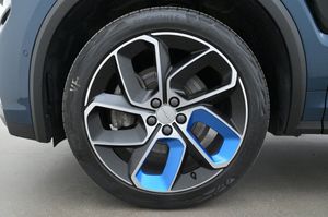 Lynk & Co 01 bild 27