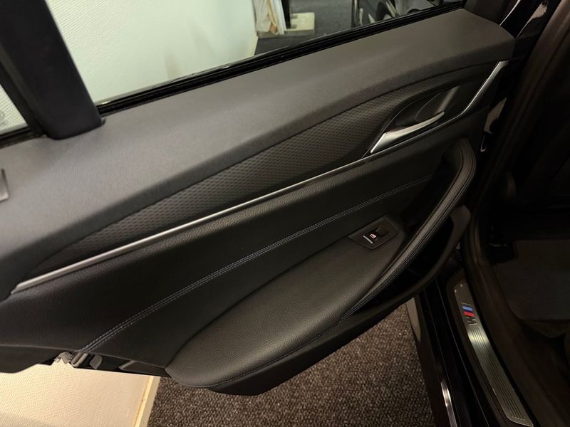 BMW 530 bild 24