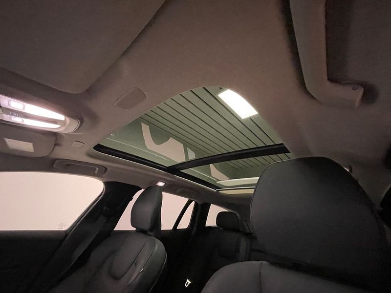 Volvo V60 bild 2