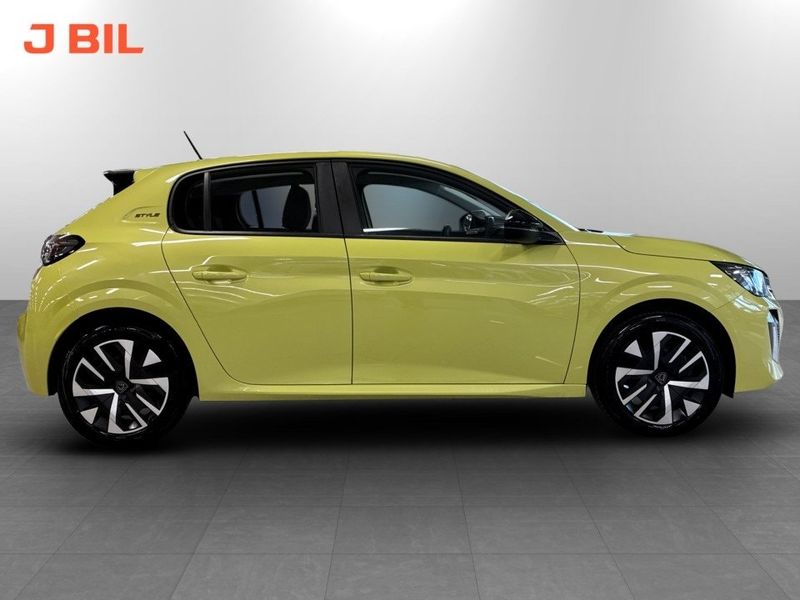 Peugeot 208 bild 13