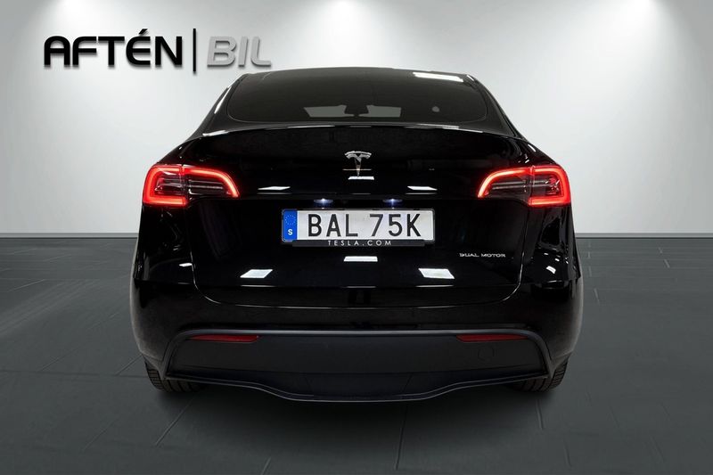 Tesla Model Y bild 9