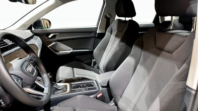 Audi Q3 bild 8