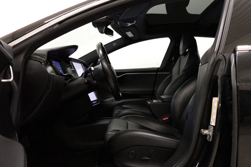 Tesla Model S bild 4