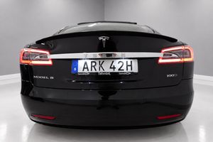 Tesla Model S bild 18