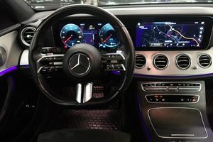 Mercedes E300 bild 8