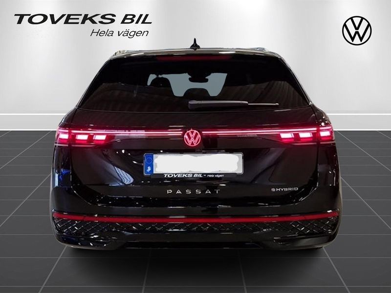 Volkswagen Passat bild 4