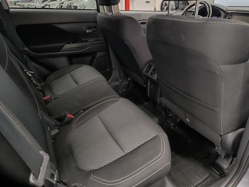 Mitsubishi Outlander bild 9