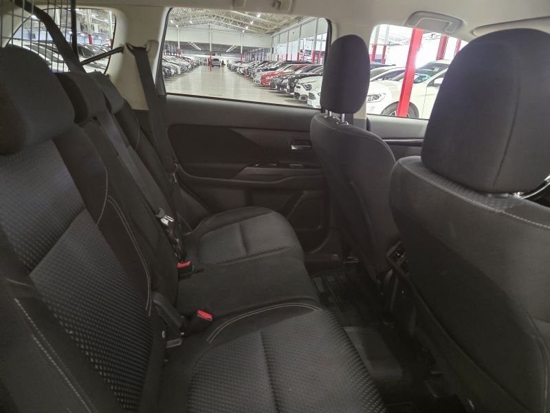 Mitsubishi Outlander bild 5