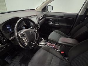 Mitsubishi Outlander bild 10