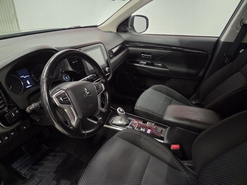 Mitsubishi Outlander bild 10