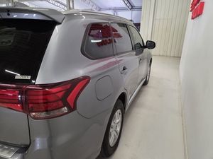 Mitsubishi Outlander bild 6