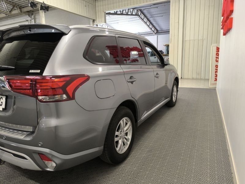 Mitsubishi Outlander bild 4
