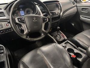 Mitsubishi L200 bild 7